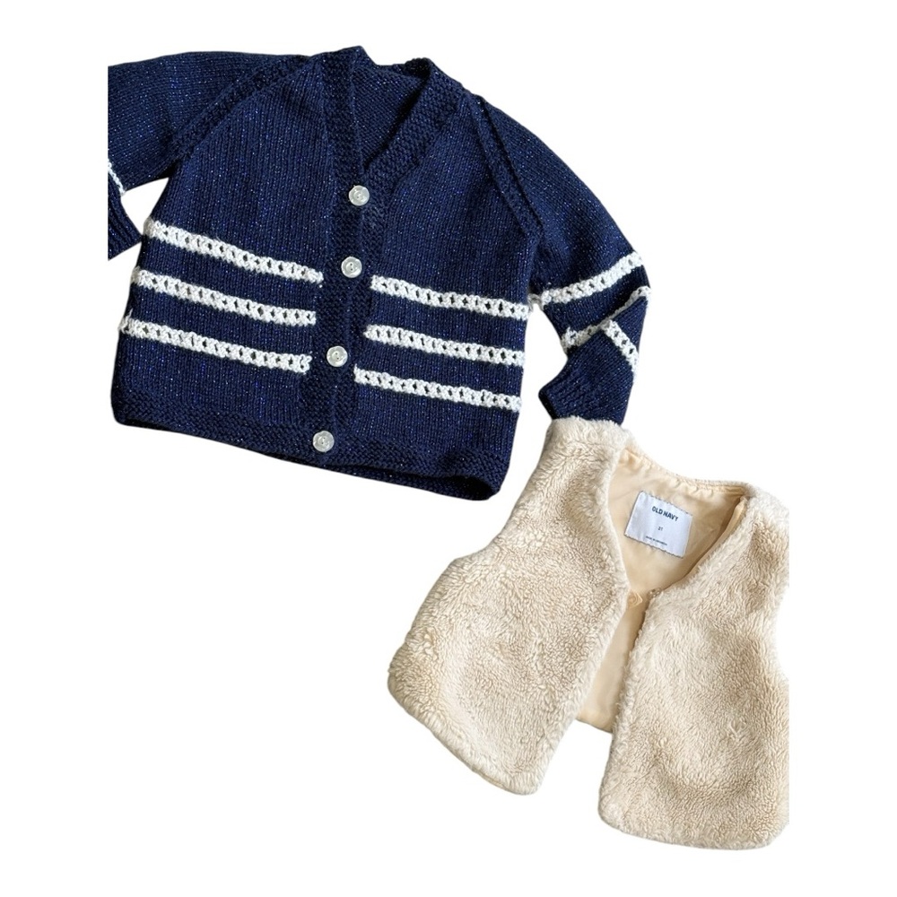 🆕 Navy Blue Knit Cardigan & Cream Faux Fur Vest Set -NEW Size 2T